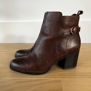 Lauren by Ralph Lauren booties/ ankle boots brown leather size 8
